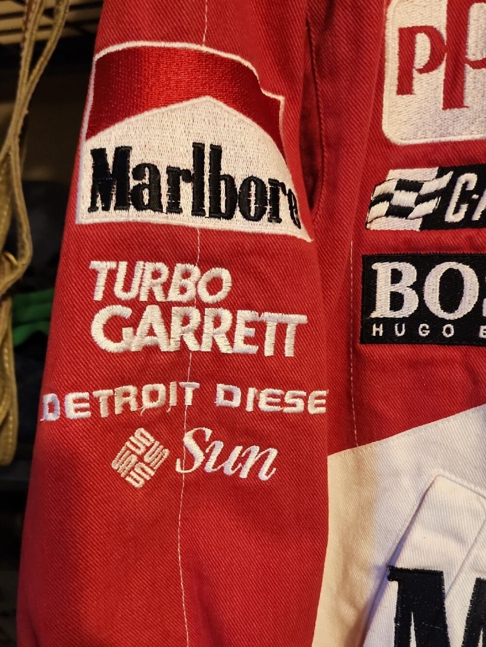 VINTAGE Marlboro Red and White Racing Team Jacket Size  MEDIUM - Picture 3 of 12